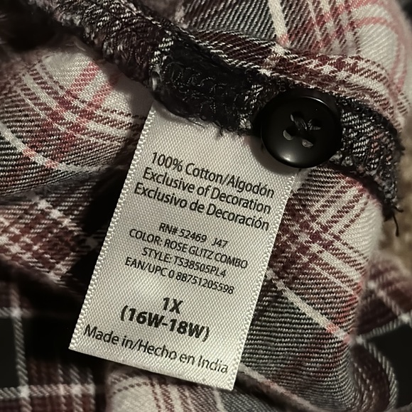 Embroidered-sleeves lightweight flannel button shirt (1X) from terra & sky EUC! - Picture 4 of 11